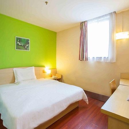 7 Days Inn Furong Zhong Road Changsha Exteriör bild